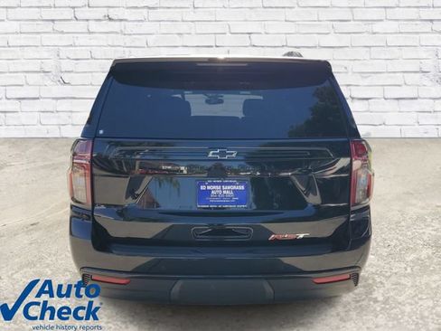 Used 2023 Chevrolet Suburban RST w/ Luxury Package RWD image 3