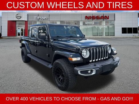 Used 2023 Jeep Gladiator Overland w/ Popular Equipment Package AWD/4WD image 1