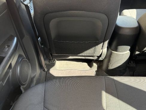 Used 2010 Kia Soul + w/ Audio Pkg FWD image 26