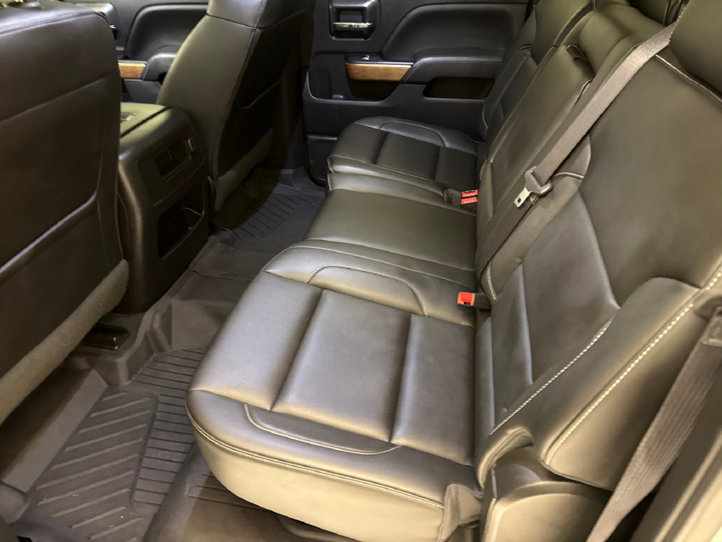 Used 2018 Chevrolet Silverado 1500 LTZ w/ Texas Edition AWD/4WD image 16
