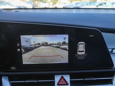 New 2026 Kia Niro EX image 25