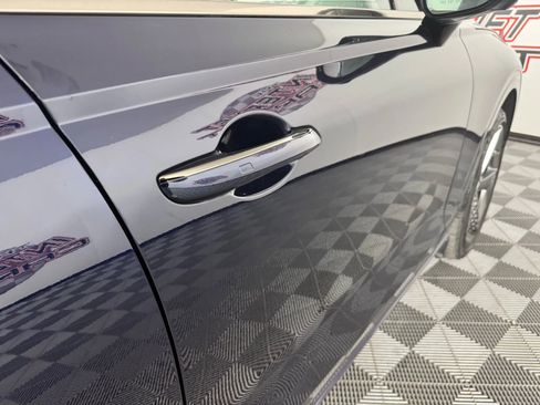 Used 2023 Genesis GV70 2.5T w/ Sport Prestige Package image 33