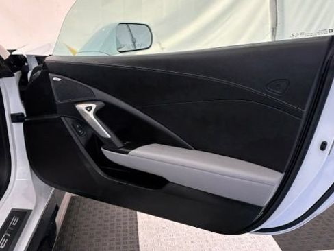 Used 2018 Chevrolet Corvette Grand Sport RWD image 20