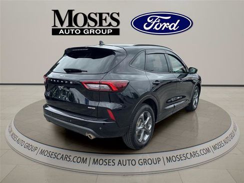 Certified 2023 Ford Escape ST-Line w/ Tech Pack #1 AWD/4WD image 5