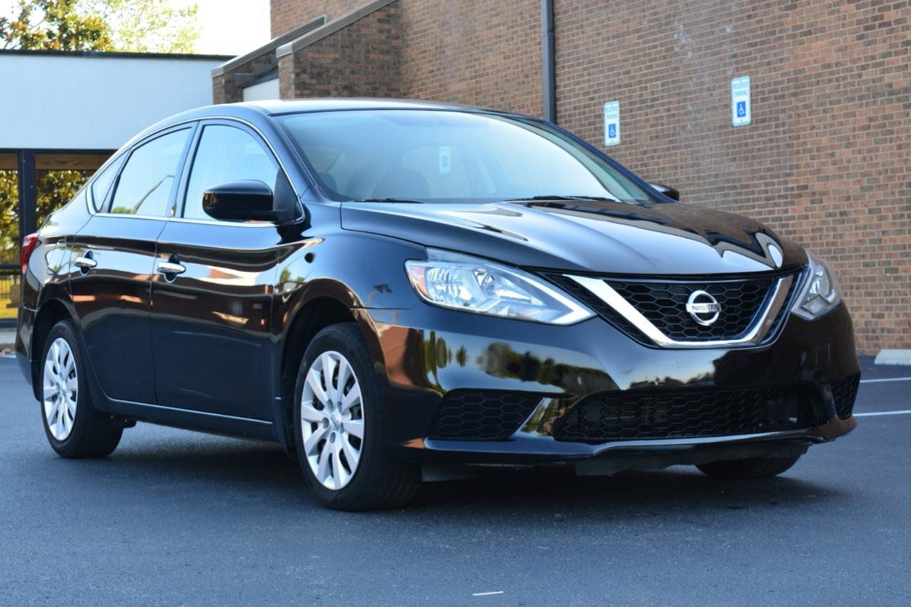 Used 2019 Nissan Sentra S FWD image 3