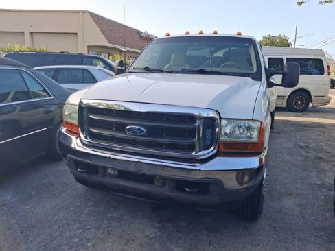 Used 2002 Ford F350 Lariat AWD/4WD image 1