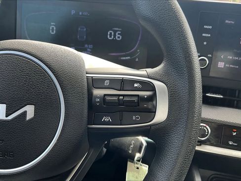Certified 2024 Kia Sportage LX image 25