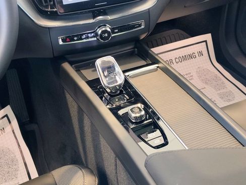 New 2026 Volvo XC60 T8 Ultra w/ Climate Package AWD/4WD image 22