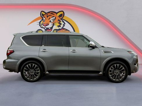 Used 2024 Nissan Armada Platinum w/ Captain's Chairs Package AWD/4WD image 4