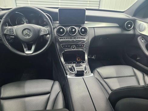 Used 2018 Mercedes-Benz C 300 4MATIC Sedan image 2