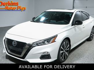 Used 2021 Nissan Altima 2.5 SR w/ SR Premium Package FWD video 1