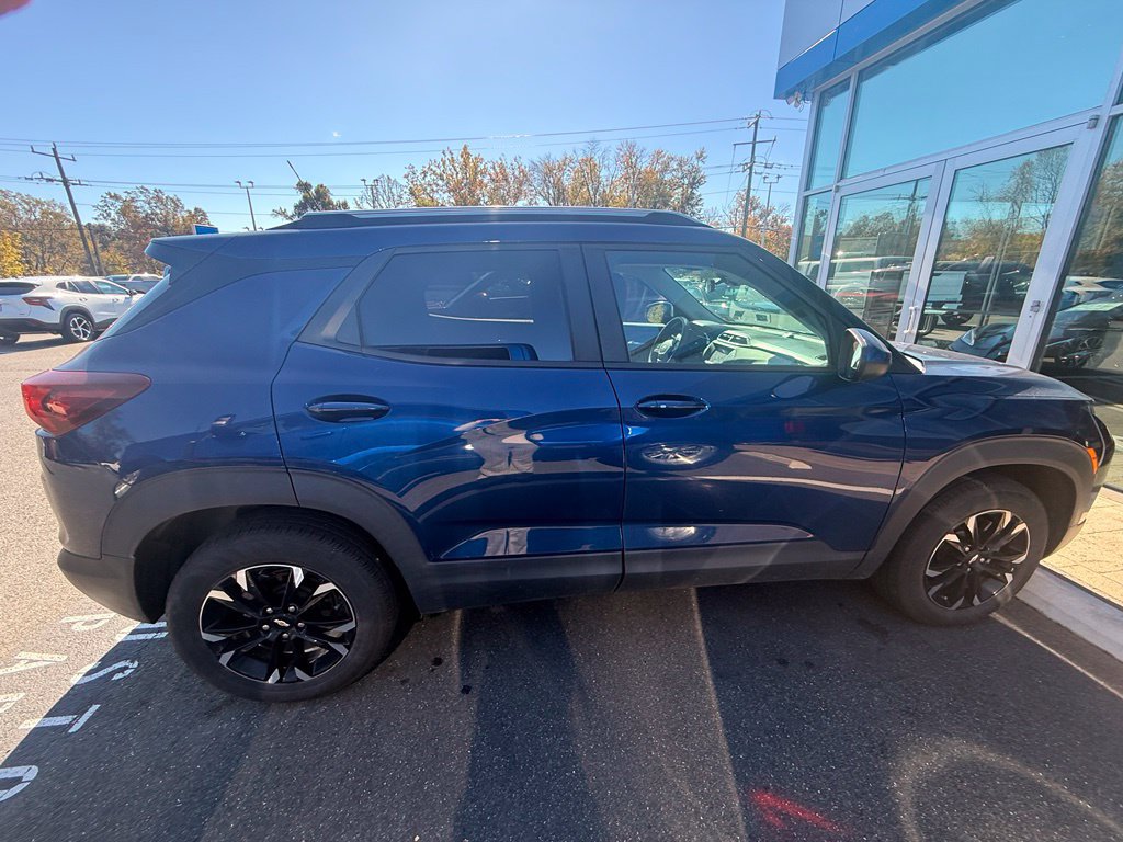 Used 2023 Chevrolet TrailBlazer LT AWD/4WD image 8