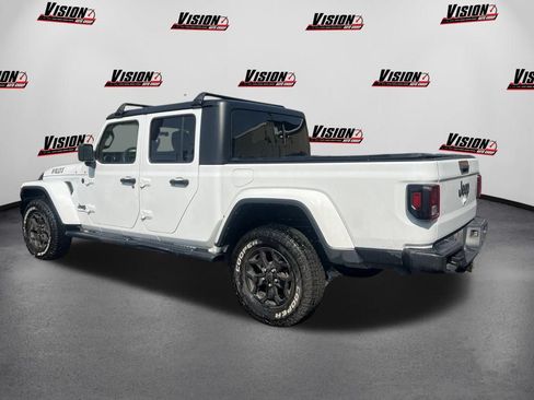 Used 2022 Jeep Gladiator Sport AWD/4WD image 5