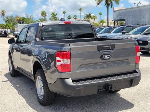 New 2025 Ford Maverick XL image 3