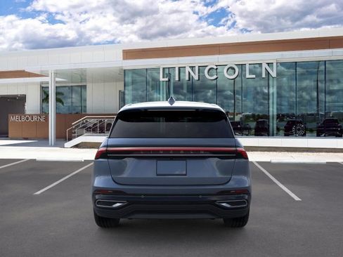 New 2026 Lincoln Nautilus Premier AWD/4WD image 5