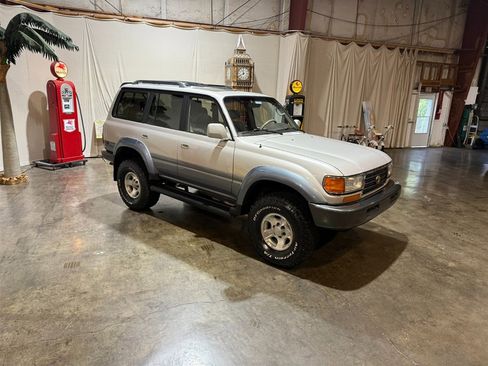Used 1997 Toyota Land Cruiser image 3