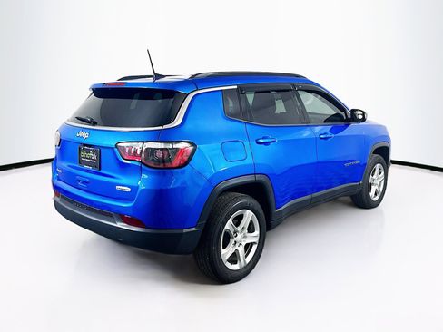 Used 2023 Jeep Compass Latitude image 9