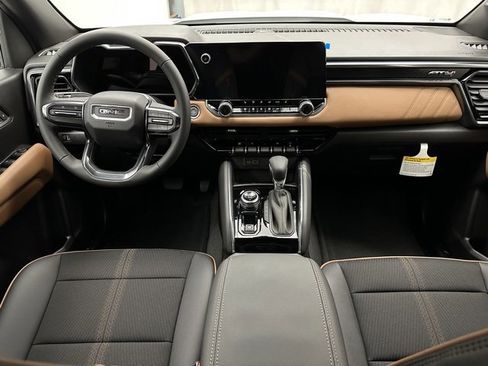 New 2026 GMC Canyon AT4 image 7