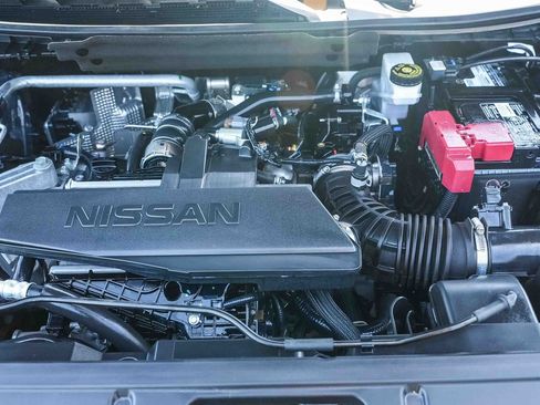 Used 2024 Nissan Rogue S FWD image 26