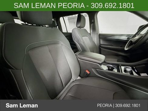 New 2026 Jeep Grand Cherokee L 4WD image 29