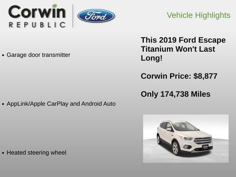 Used 2019 Ford Escape Titanium image 12