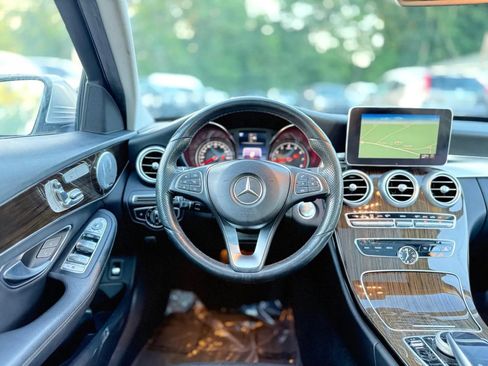 Used 2016 Mercedes-Benz C 300 4MATIC Sedan image 12