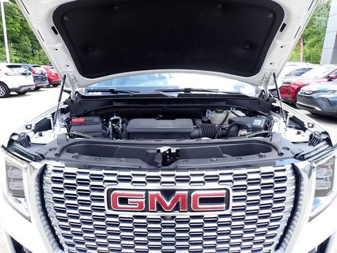 Used 2021 GMC Yukon Denali AWD/4WD image 14