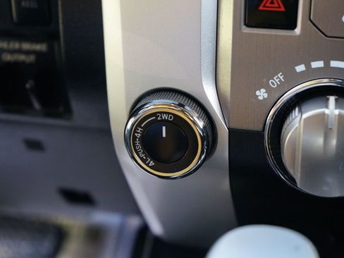 Used 2019 Toyota Tundra SR5 image 18