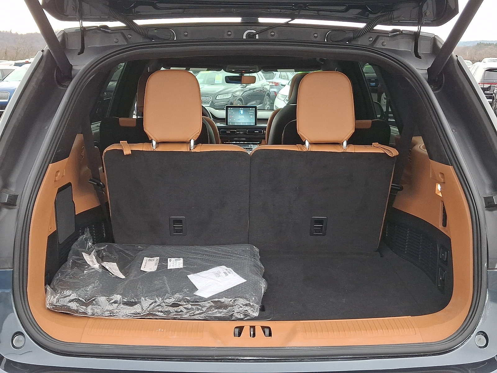 Certified 2023 Lincoln Aviator Black Label AWD/4WD image 30