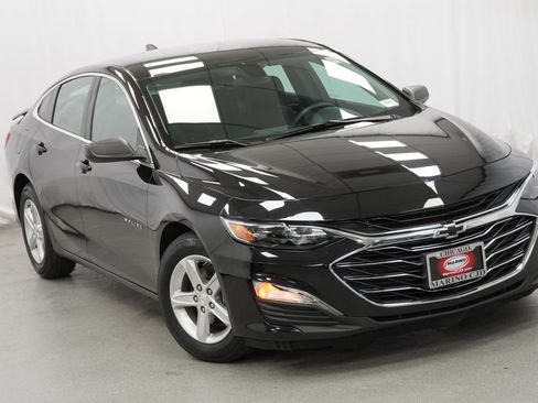 Used 2022 Chevrolet Malibu LS FWD image 15
