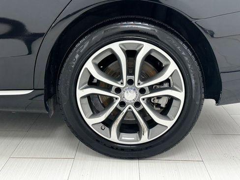 Used 2015 Mercedes-Benz C 300 4MATIC Sedan image 40