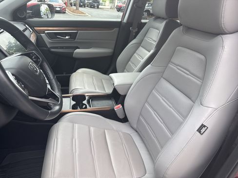 Used 2022 Honda CR-V Touring image 13