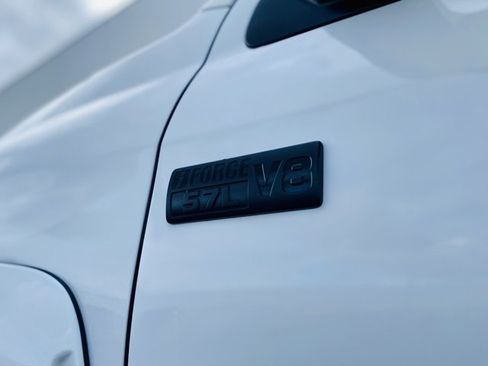 Used 2017 Toyota Tundra Limited w/ Limited Premium Package image 10