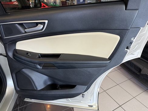 Used 2017 Ford Edge SEL w/ Equipment Group 201A image 26