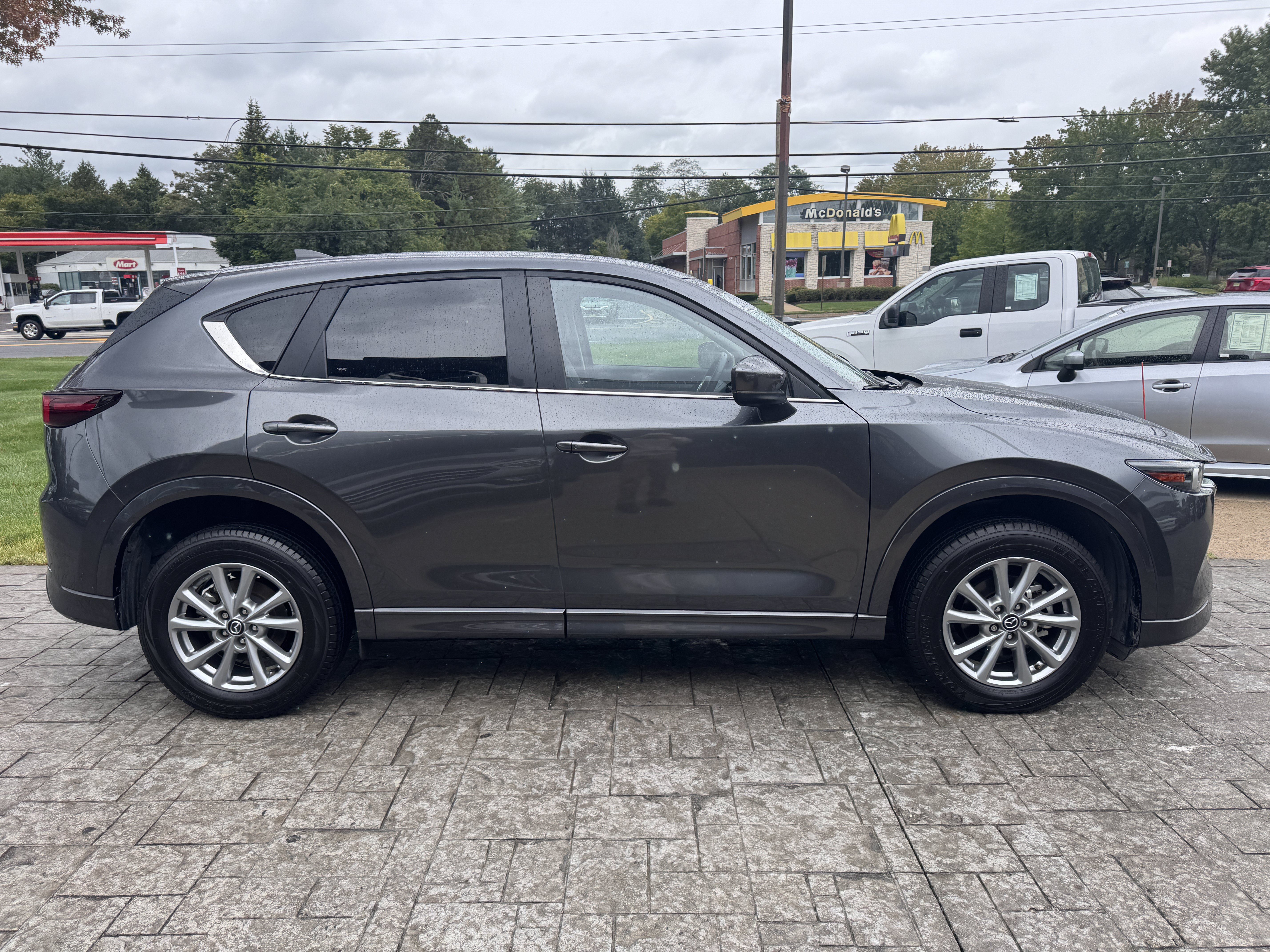 Used 2024 MAZDA CX-5 AWD 2.5 S w/ Select Package image 11