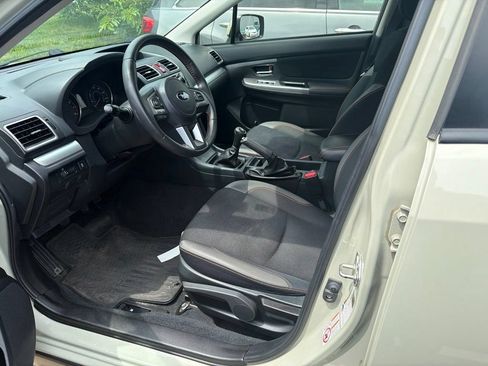 Used 2017 Subaru Crosstrek 2.0i Premium w/ Popular Package #2 AWD/4WD image 9