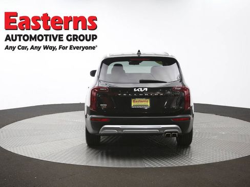 Used 2022 Kia Telluride S AWD/4WD image 39