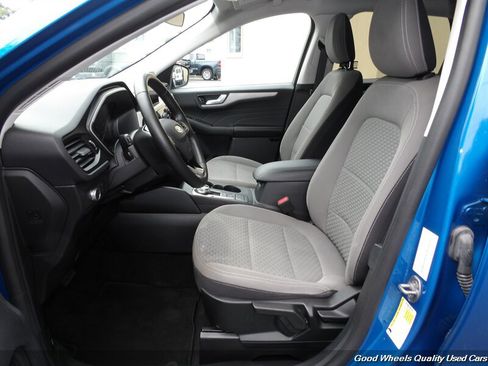 Used 2021 Ford Escape SE w/ Cold Weather Package FWD image 13