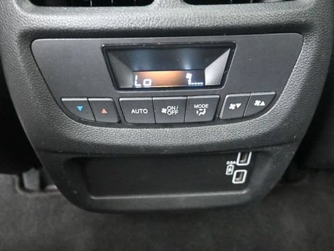 Used 2022 Honda Pilot EX-L image 22