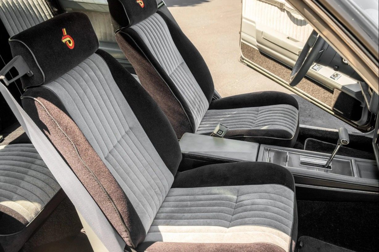 Used 1987 Buick Regal Coupe RWD image 9