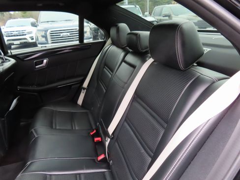Used 2014 Mercedes-Benz E 63 AMG S-Model image 38