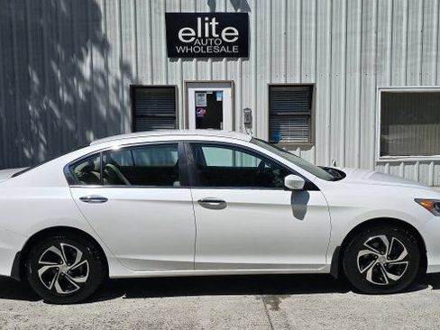 Used 2016 Honda Accord LX image 6