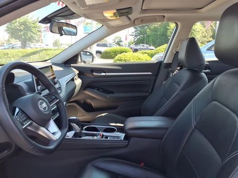 Used 2021 Nissan Altima 2.5 SL FWD image 5