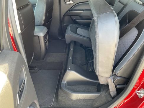 Used 2015 Chevrolet Colorado Z71 image 28