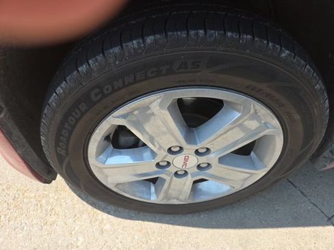 Used 2013 GMC Terrain Denali AWD/4WD image 10
