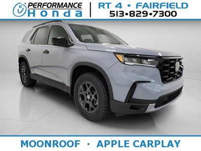 New 2025 Honda Pilot TrailSport