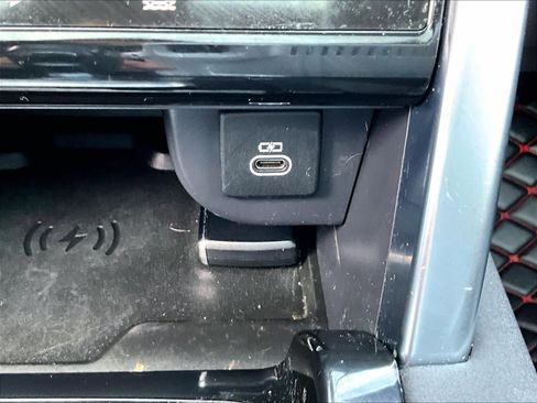 Used 2021 Land Rover Discovery Sport S image 28