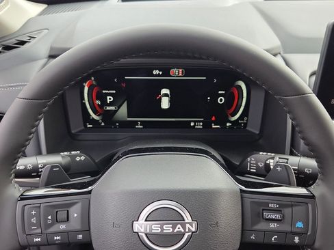 New 2026 Nissan Rogue Platinum AWD/4WD image 19