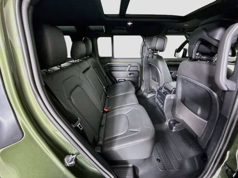 New 2026 Land Rover Defender 110 X-Dynamic SE AWD/4WD image 22