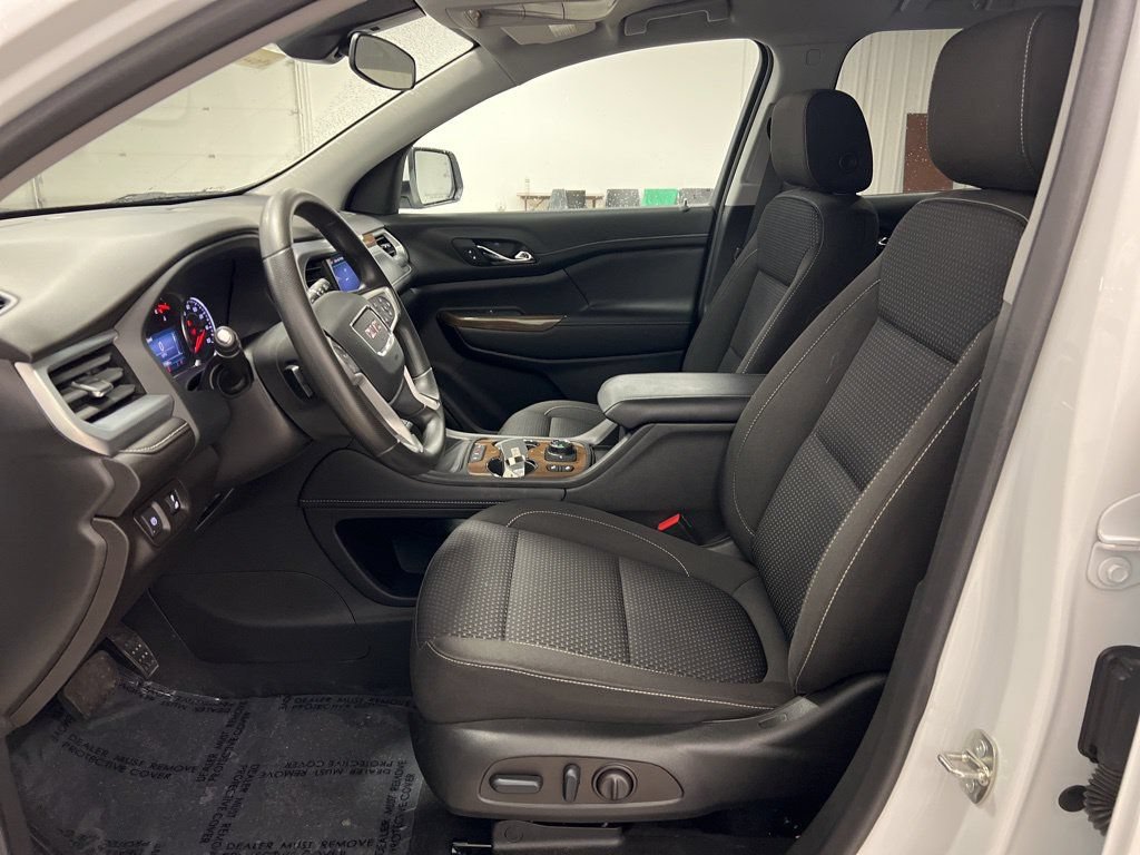 Certified 2023 GMC Acadia SLE w/ Driver Convenience Package AWD/4WD image 10